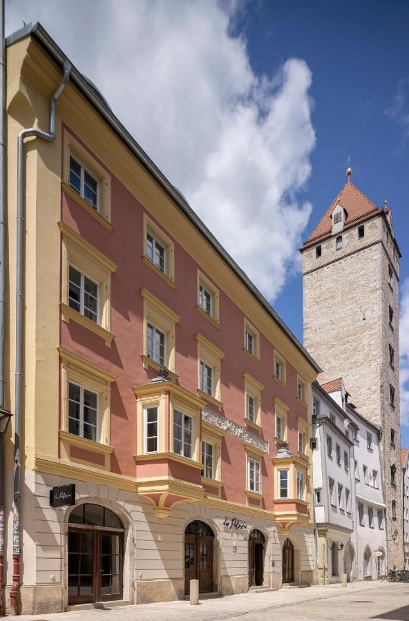 Altstadthotel Der Patrizier Regensburg Eksteriør billede