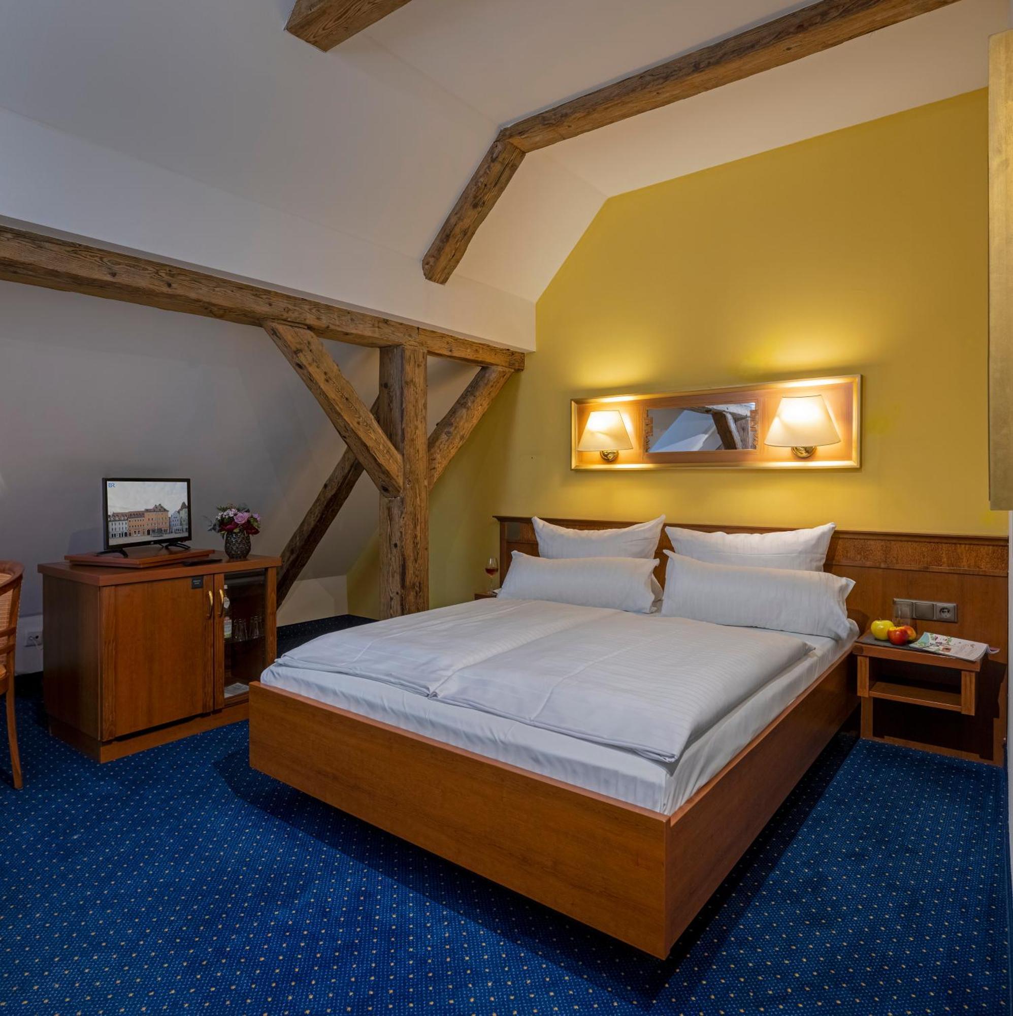 Altstadthotel Der Patrizier Regensburg Eksteriør billede